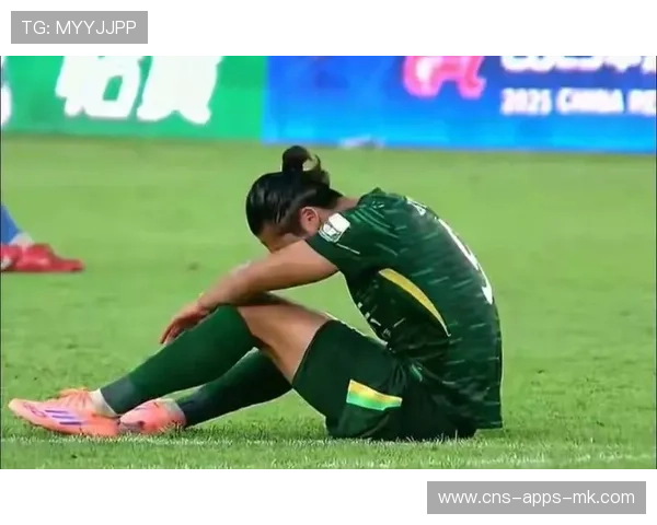 青岛海牛底线回敲非常精准,差点形成致命一击 青岛海牛底线回敲非常精准,差点形成致命一击