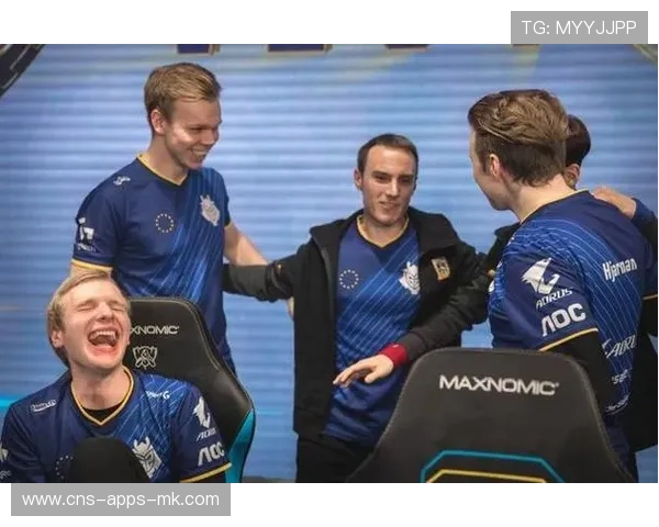 S赛中路绕后配合打出完美团灭：默契与时间拉扯出的胜利叙事