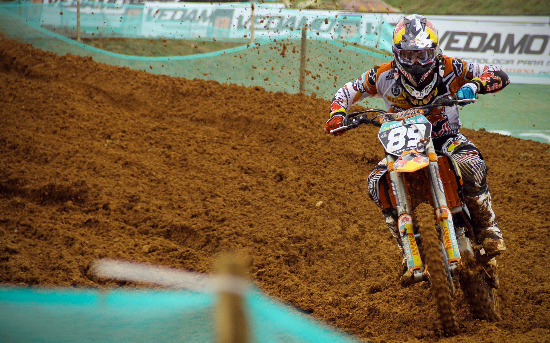 新西兰全黑队战术纪律严明,进攻防守游刃有余,新西兰全黑战舞视频